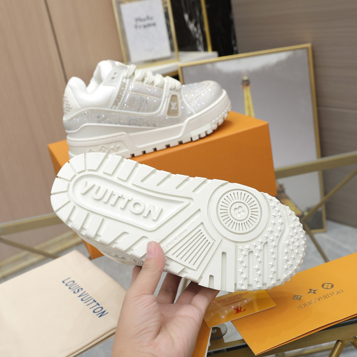 LUSV SNEAKERS
