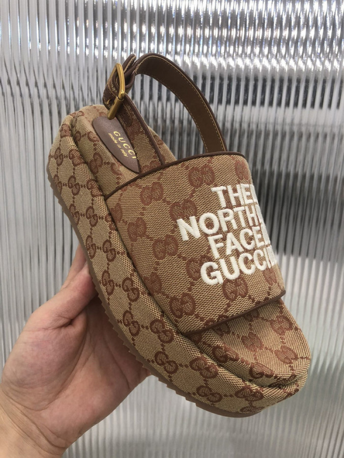 GCI GG Slide Sandal