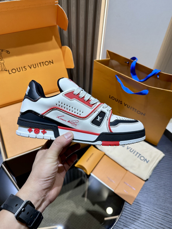 LUSV SNEAKERS