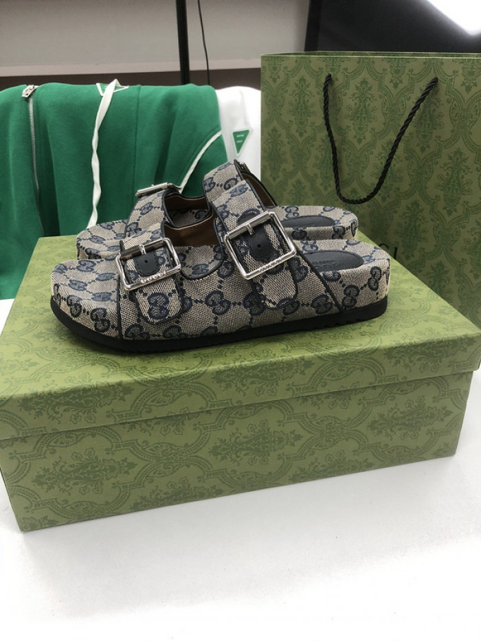 GCI GG Slide Sandal