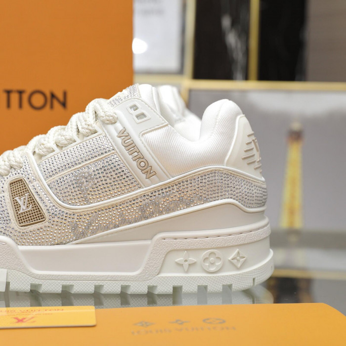 LUSV SNEAKERS